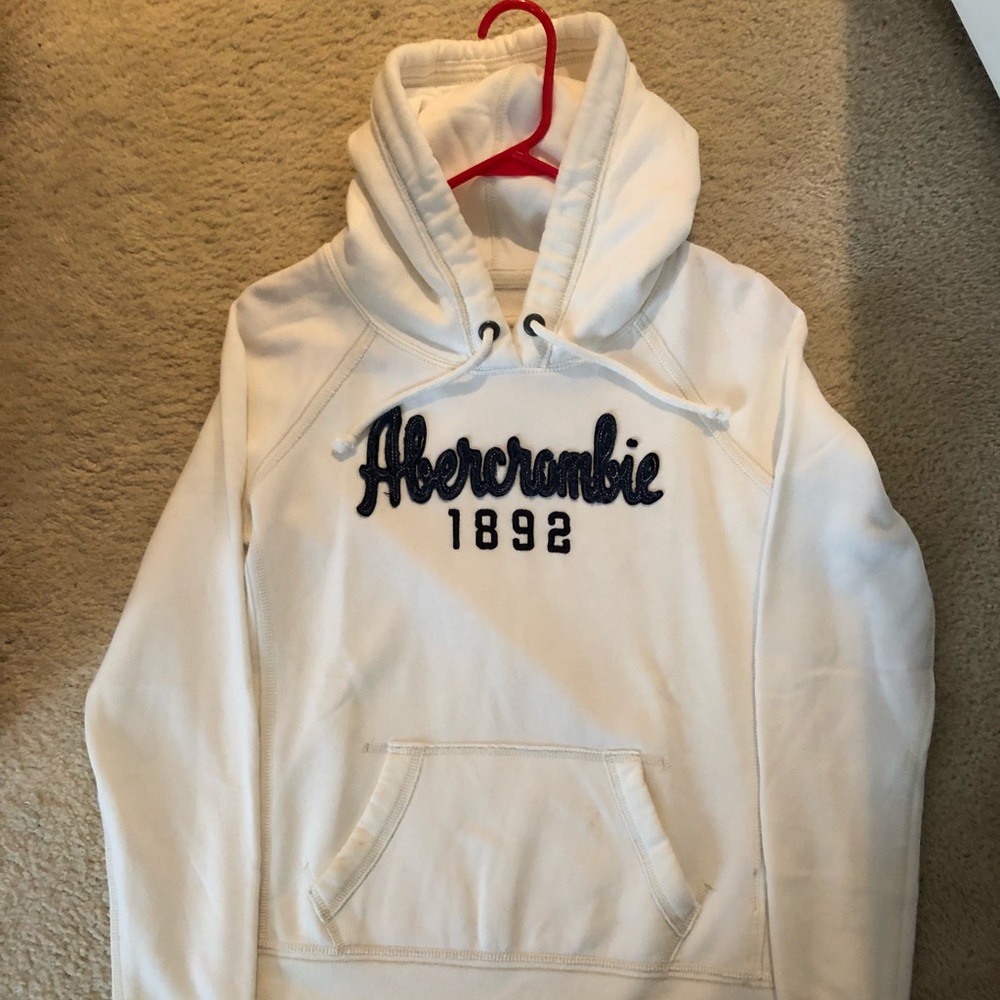 Women’s sweatshirt